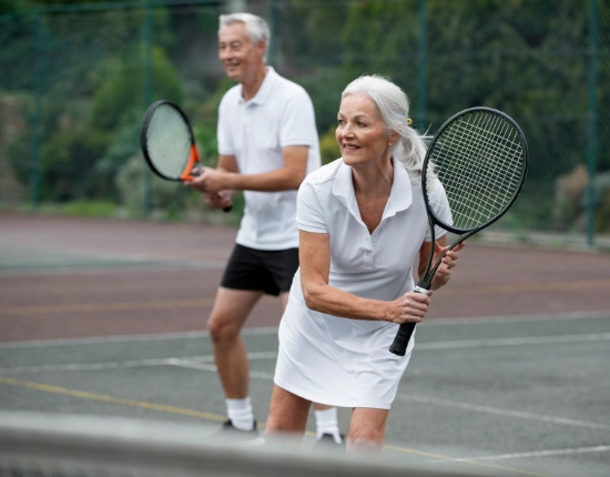 senioren aan het sporten